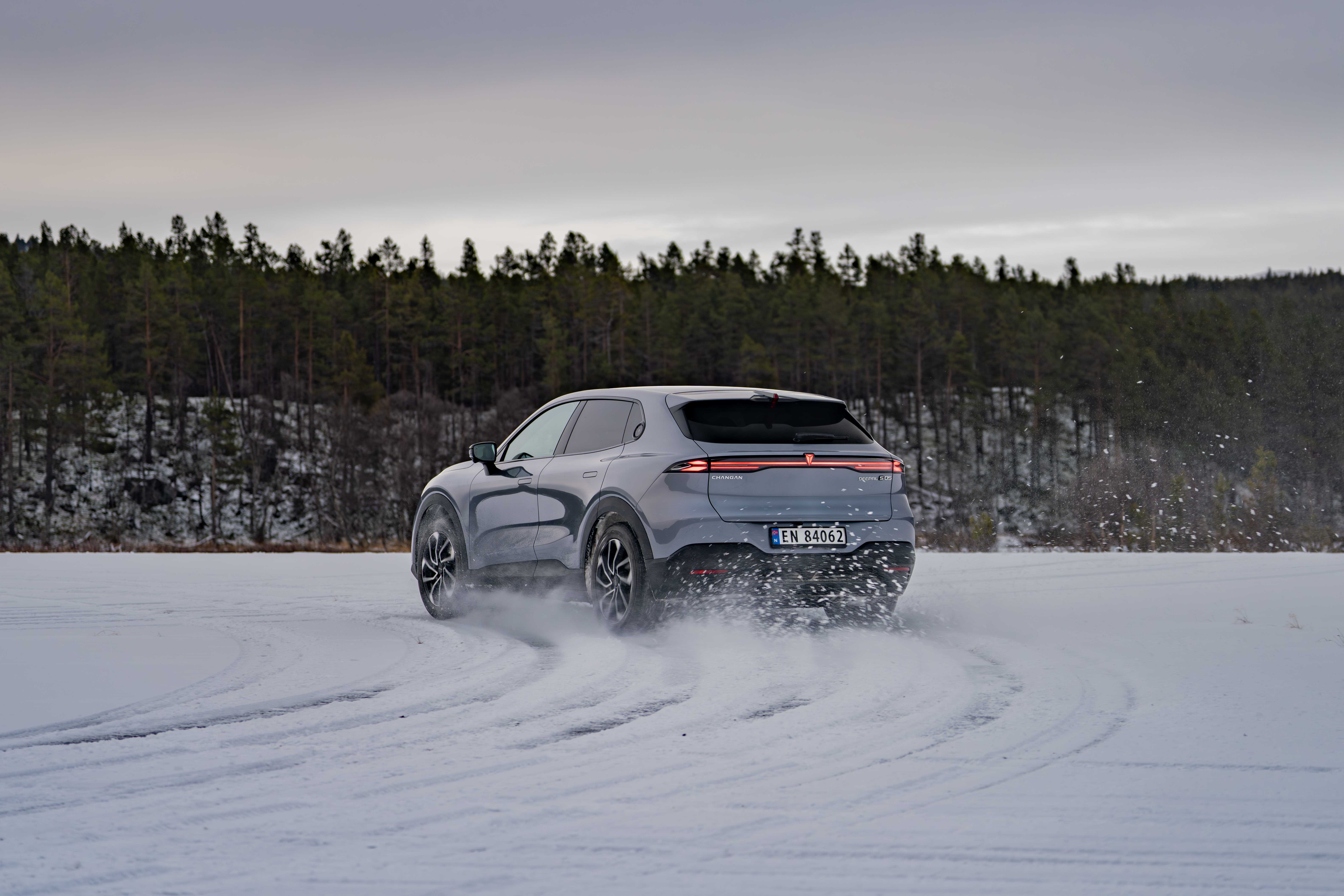 Deepal S05 fik WLTP afvigelse på under 35 pct i kold rækkeviddetest i Norge.