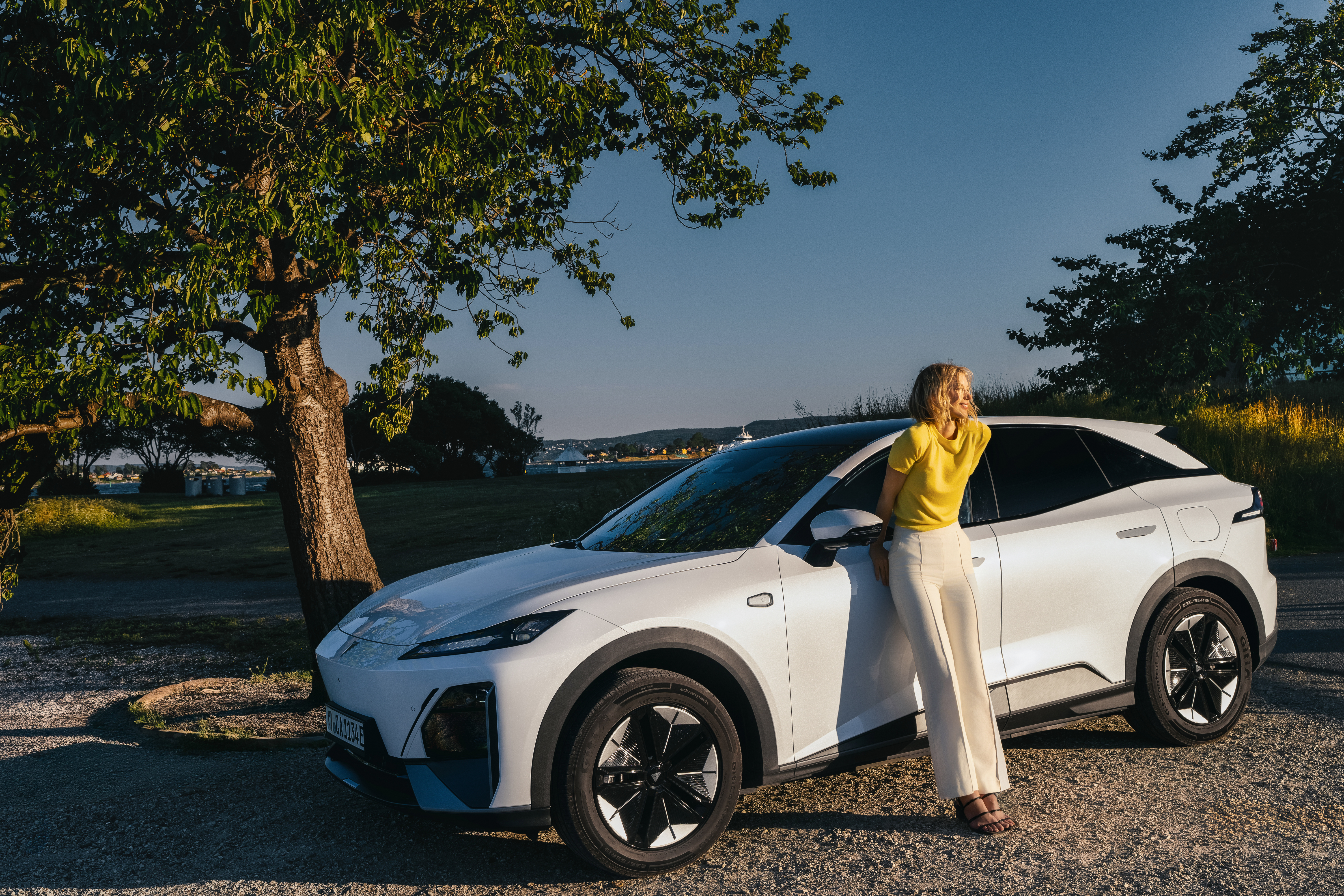 Changan UK debuts Deepal S07 electric SUV